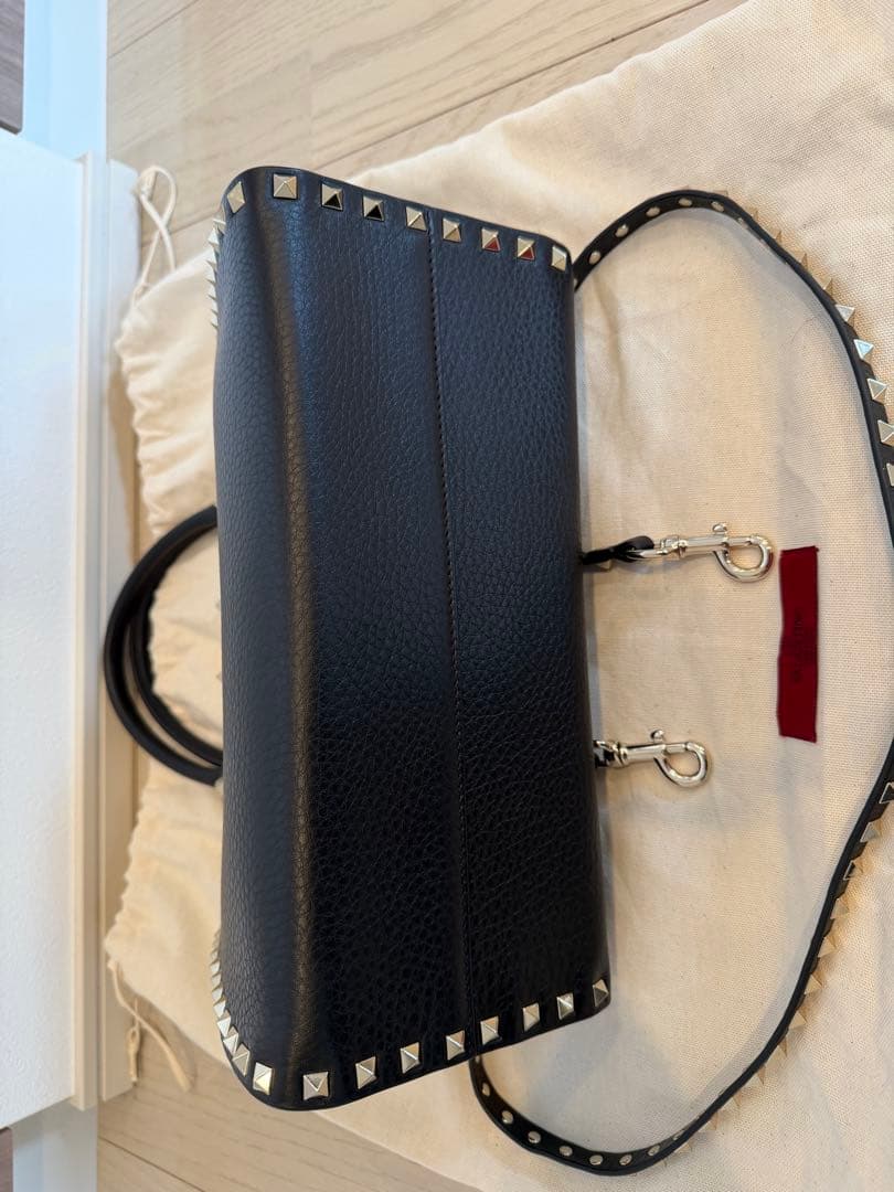国内ヴァレンティノ購入スタッズ付きハンドバッグ