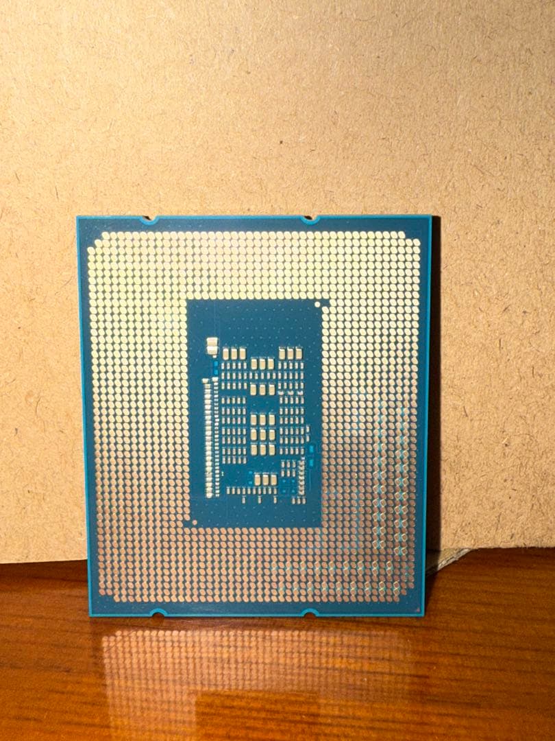 インテル CPU Core i3-12100F