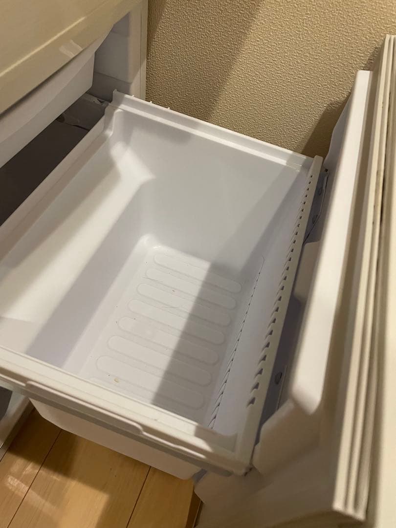 猫*ん様 シャープ2018年製　冷蔵庫SJ-D14D-W