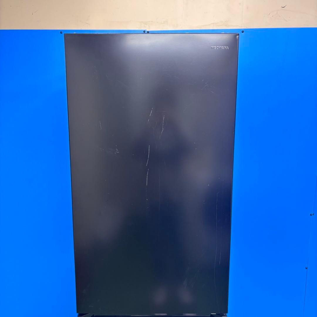 663 大容量中型冷蔵庫　小型　一人暮らし　200L強　右開き　2ドア　ブラック