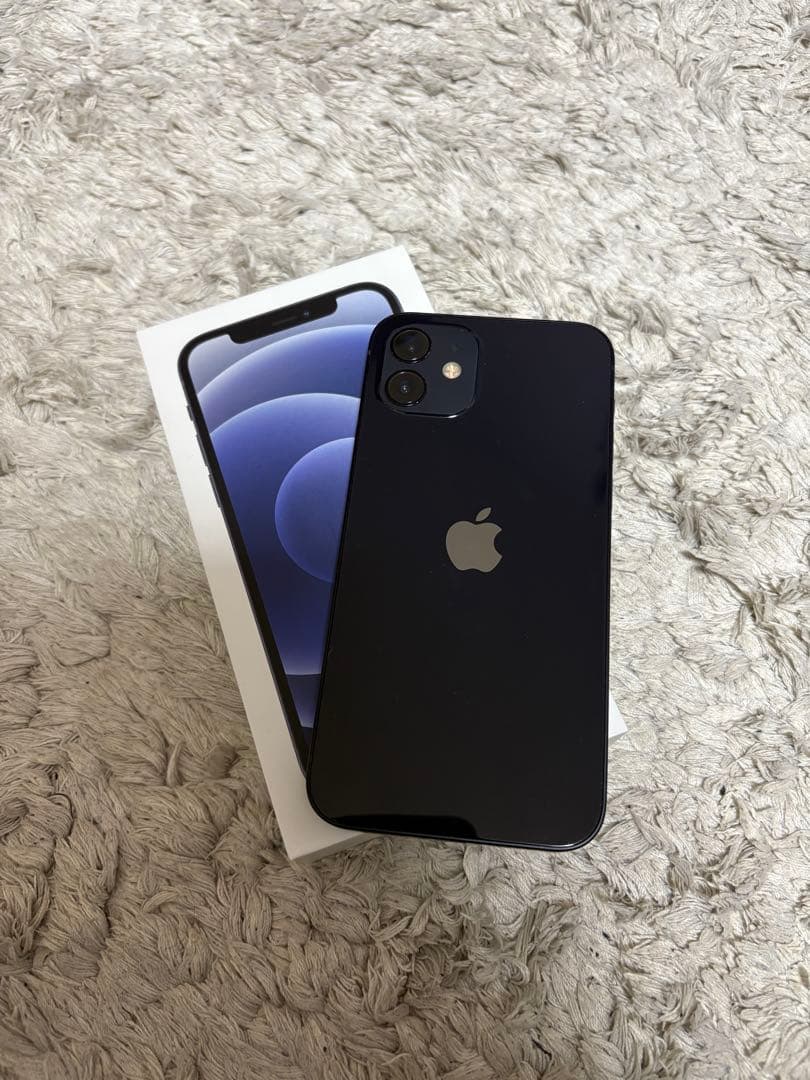 美品　Apple iPhone 12 ブラック 本体 箱付き