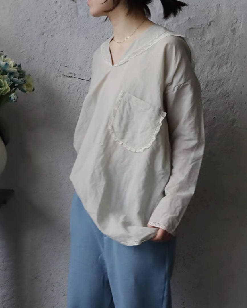 完売 TOWAVASE Leavers blouse (gray)