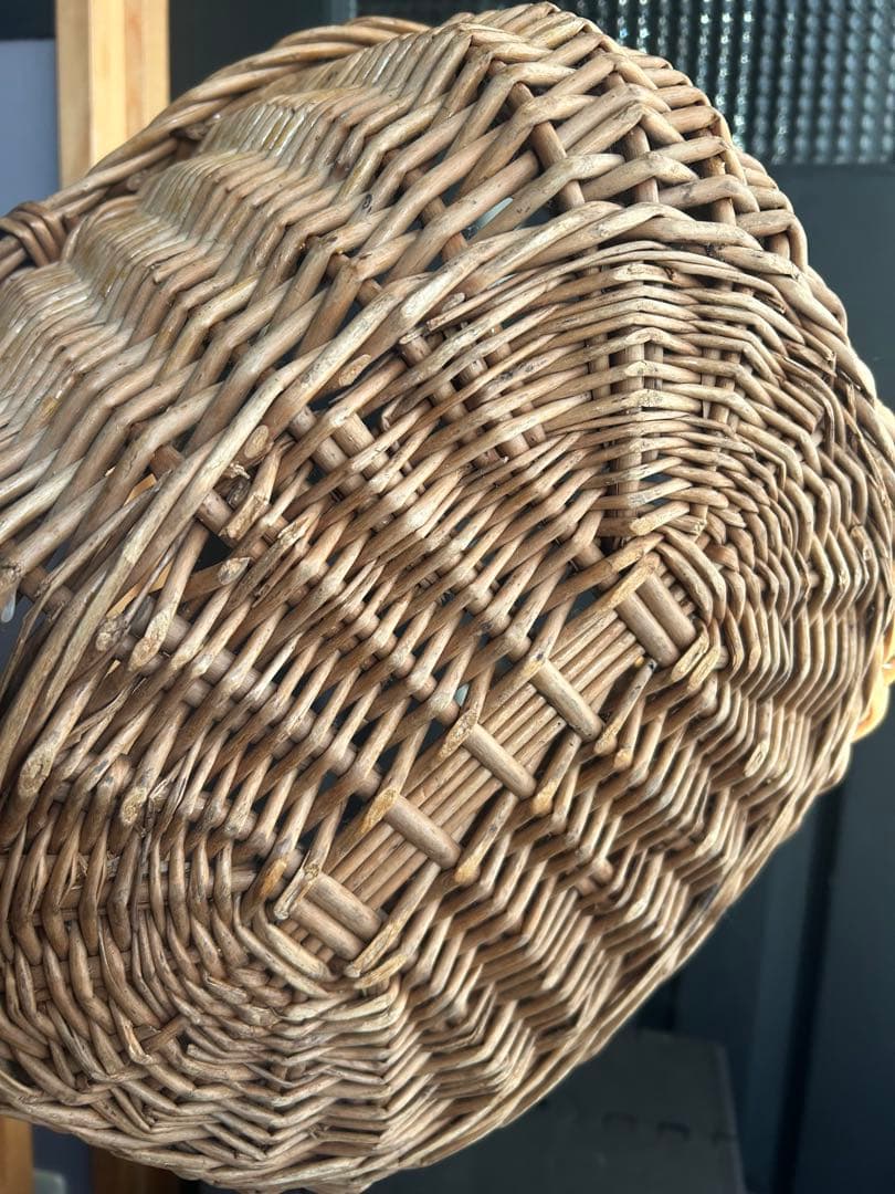 イギリス　アンティーク　バスケット　スーヒライ