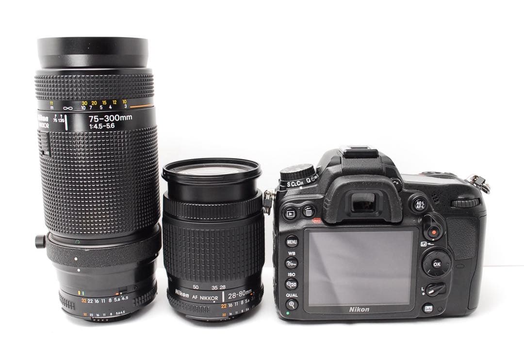美品✨️Nikon D7000◎ズーム2本＋元箱付！風景・人物・遠景まで幅広く◎