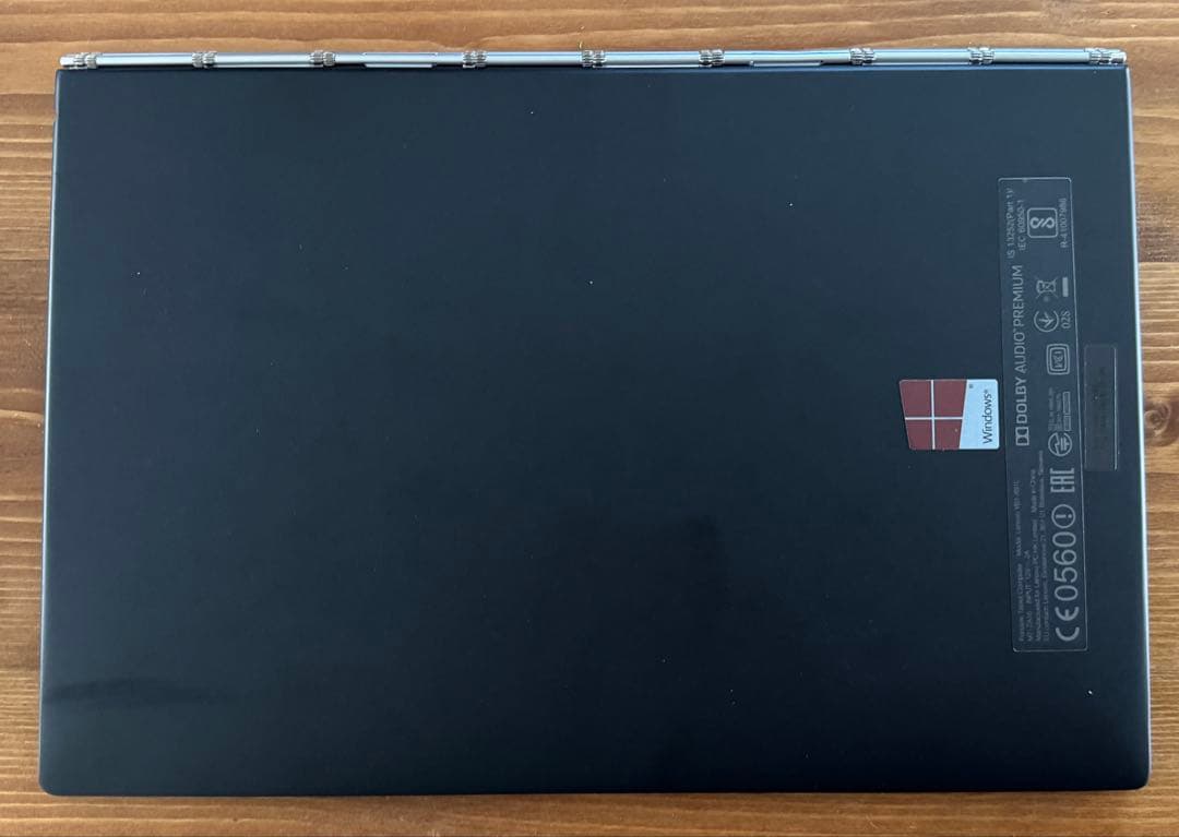 Lenovo YOGA BOOK Windowsモデル