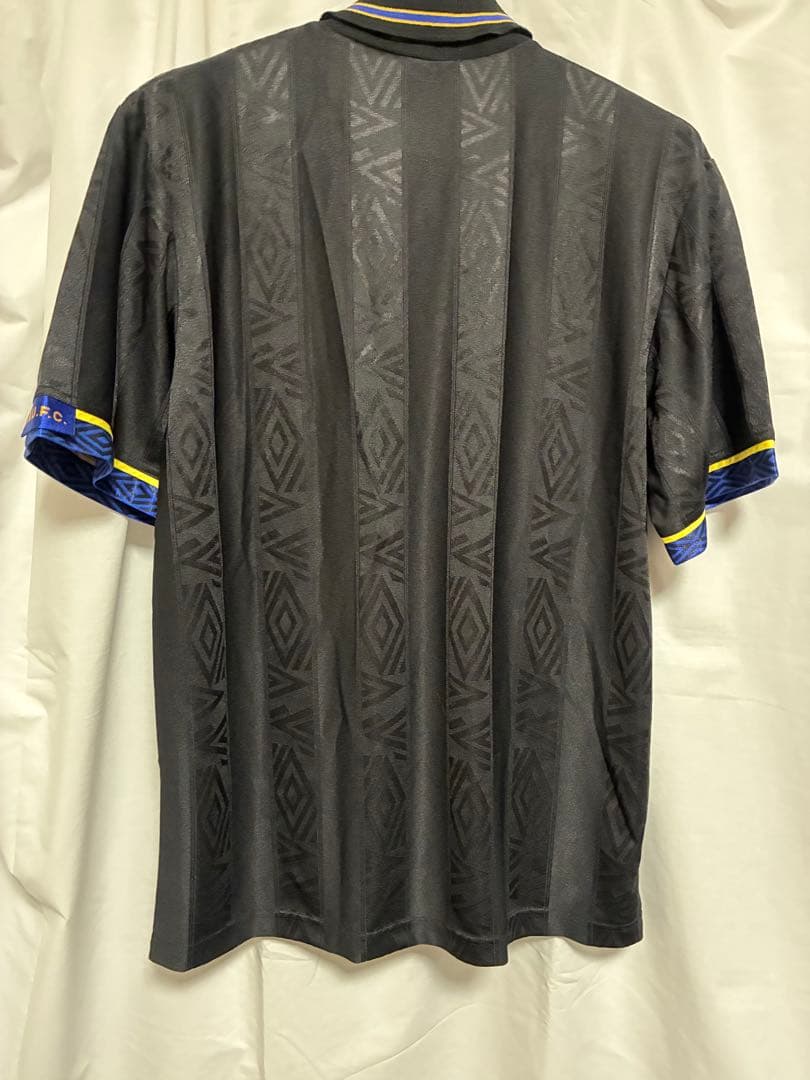 93-95マンチェスターユナイテッド　 umbro(ブラック) L
