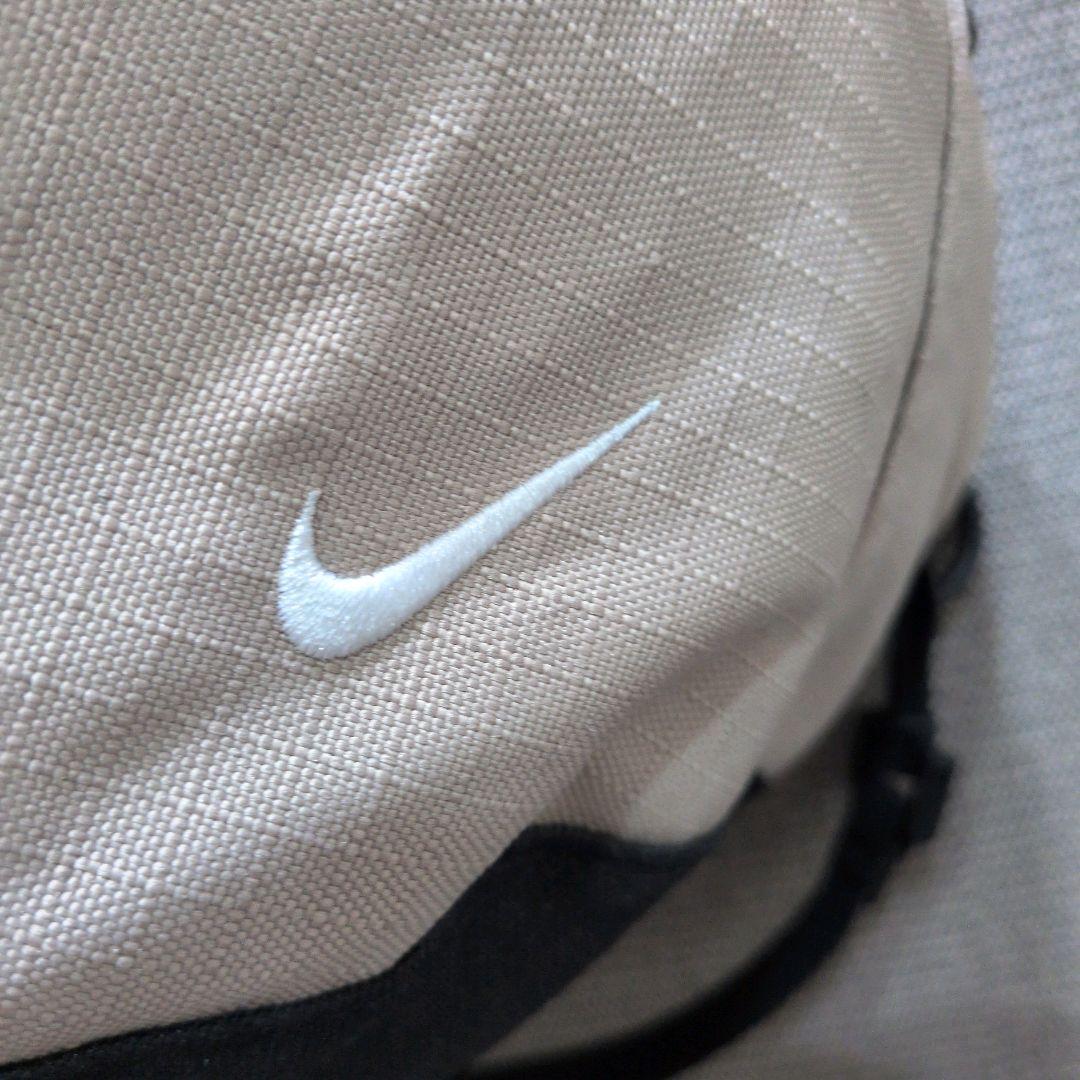 希少　00s NIKE SLING BAG y2kワンショルダースリングバック