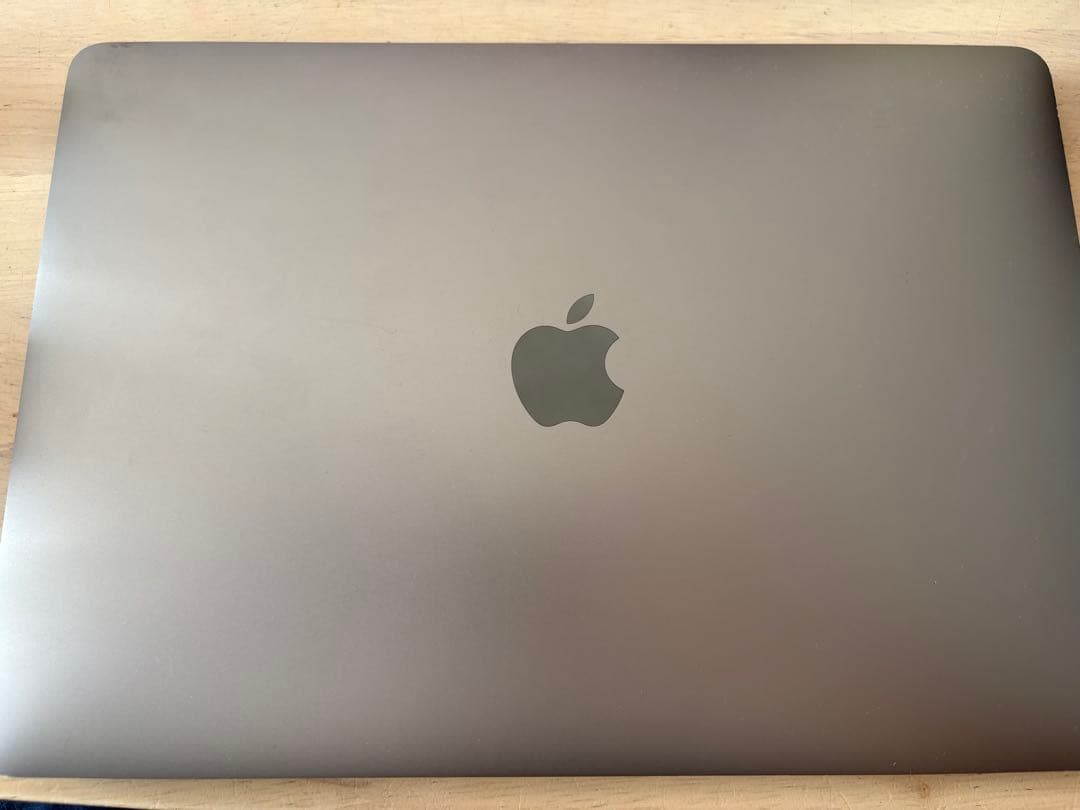 MacBook Pro 13インチ 2017 i7 16GB SSD500GB