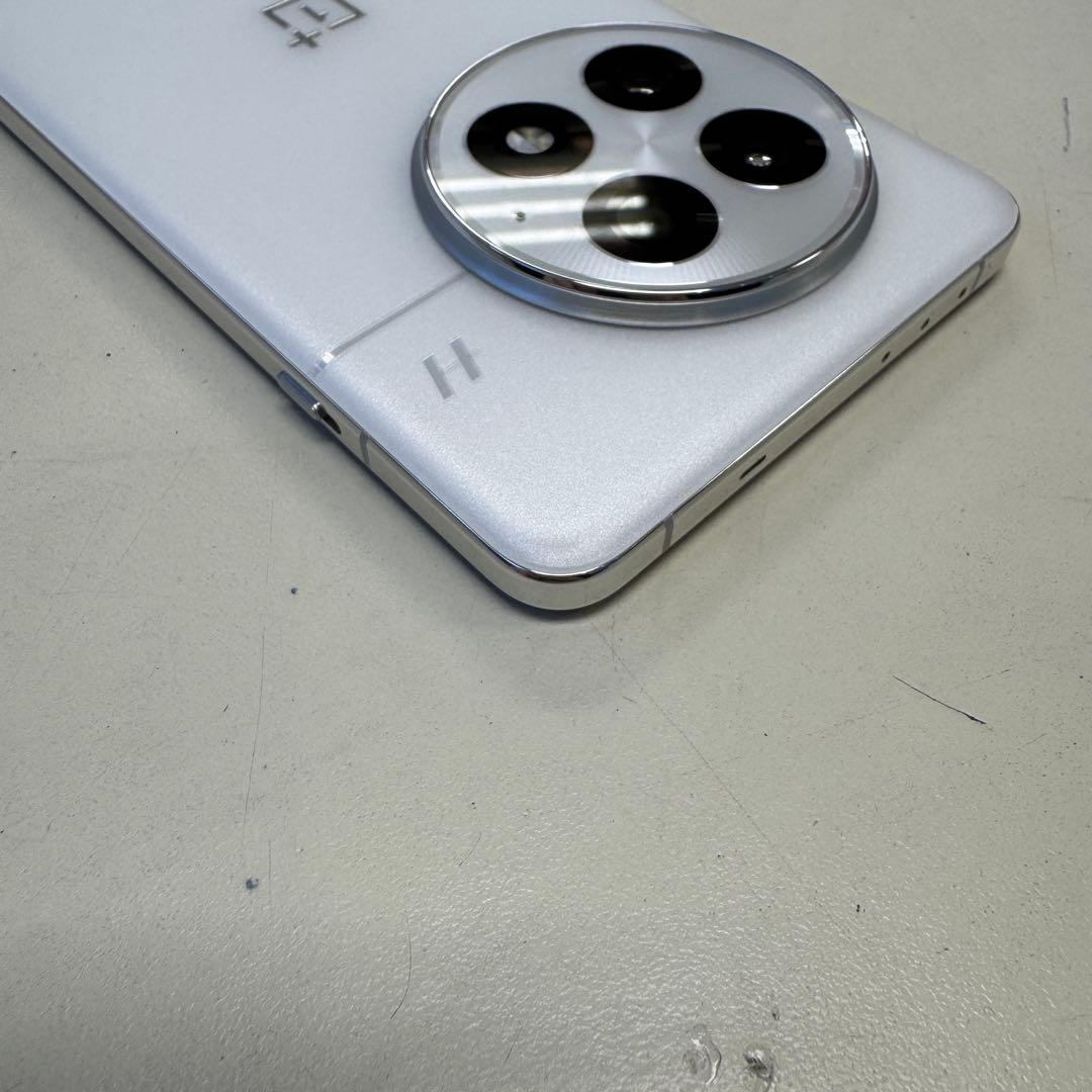 Oneplus 13 ホワイト 12GB/256GB 中国版