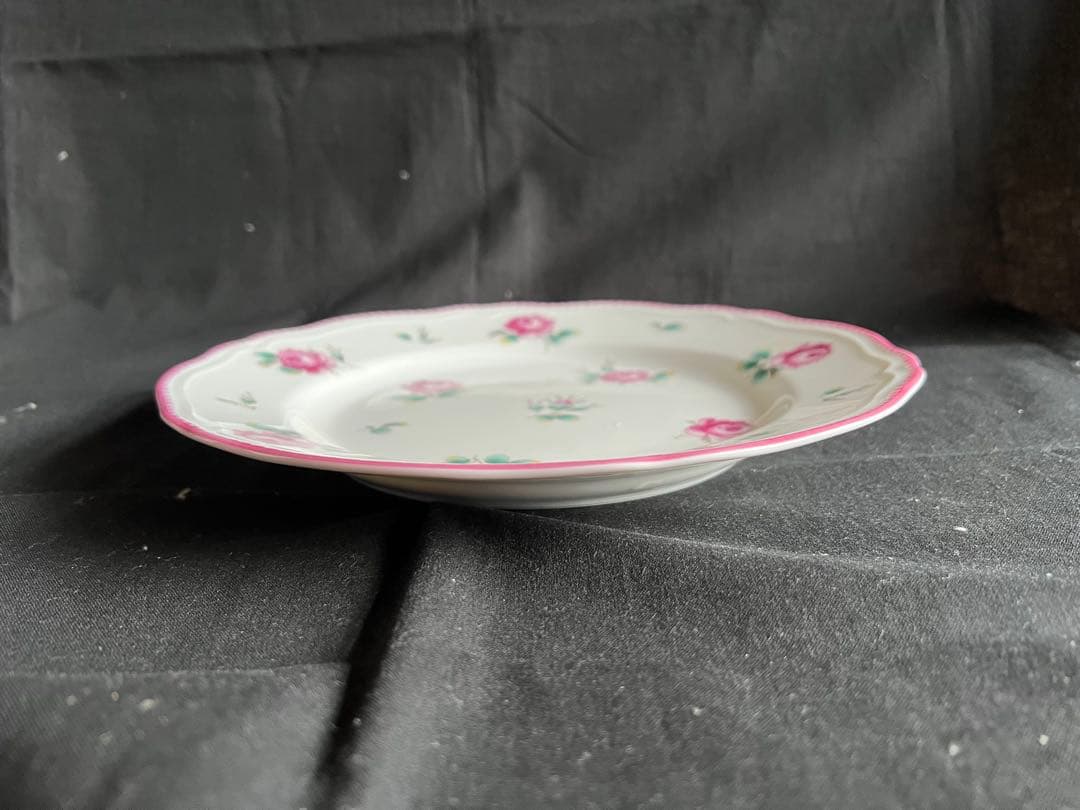 リチャードジノリ　アンティックローズ　プレート　24cm