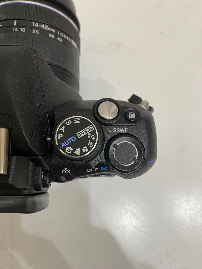 sh2423 Olympus E-420 デジタル一眼レフカメラ