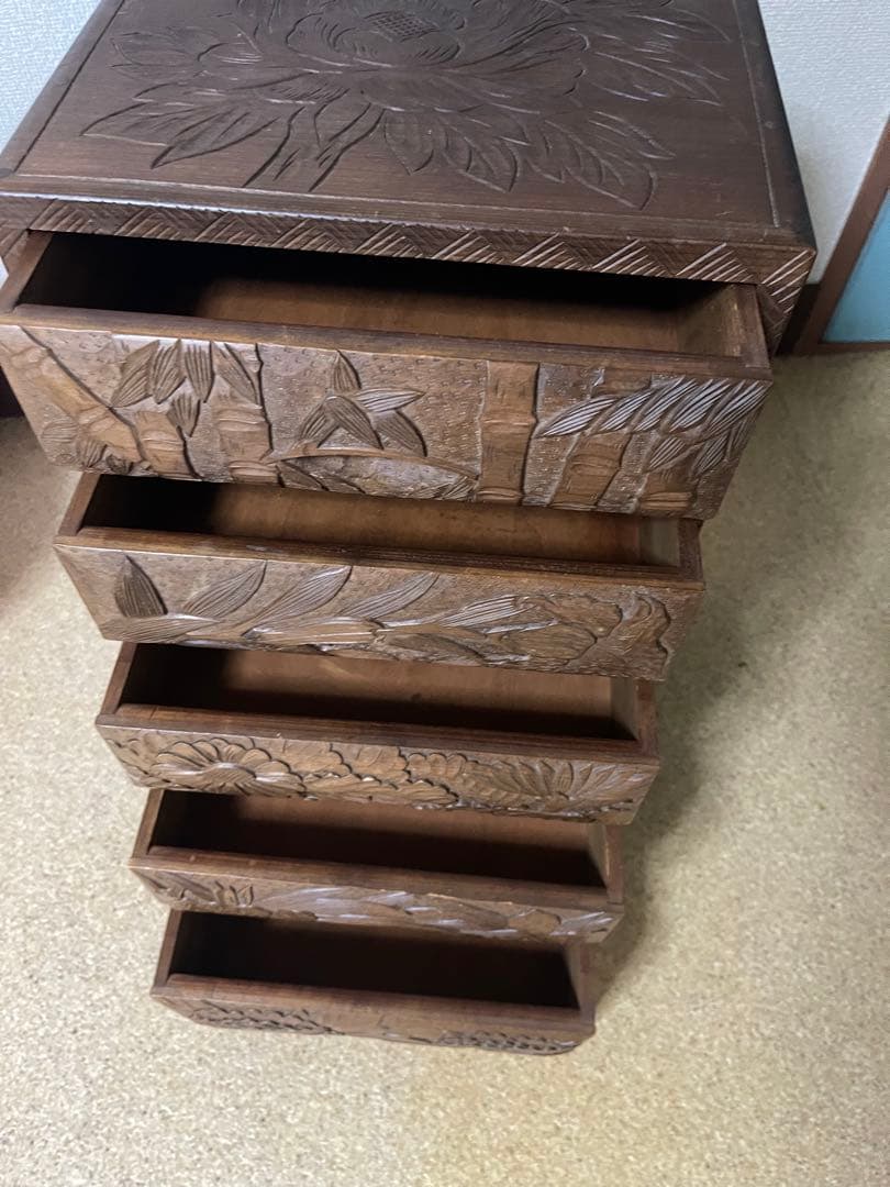 希少　アンティーク　日光彫？軽井沢彫？箪笥　5段式　引き出し　入手困難