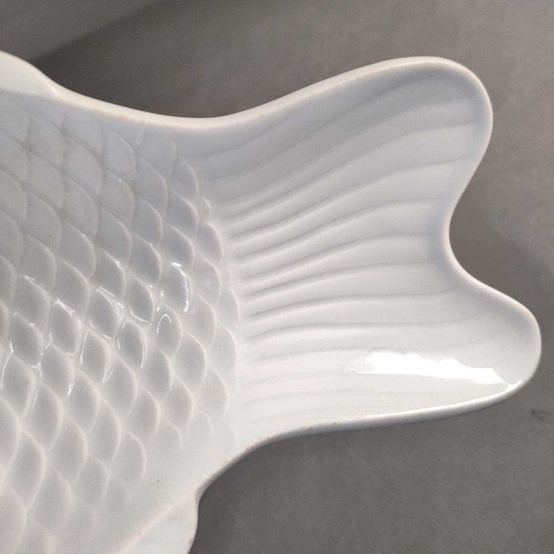 A1374-1/京峰 作/白磁魚文銘々皿5客/大皿/飾皿/盛皿/膾皿/懐石道具/