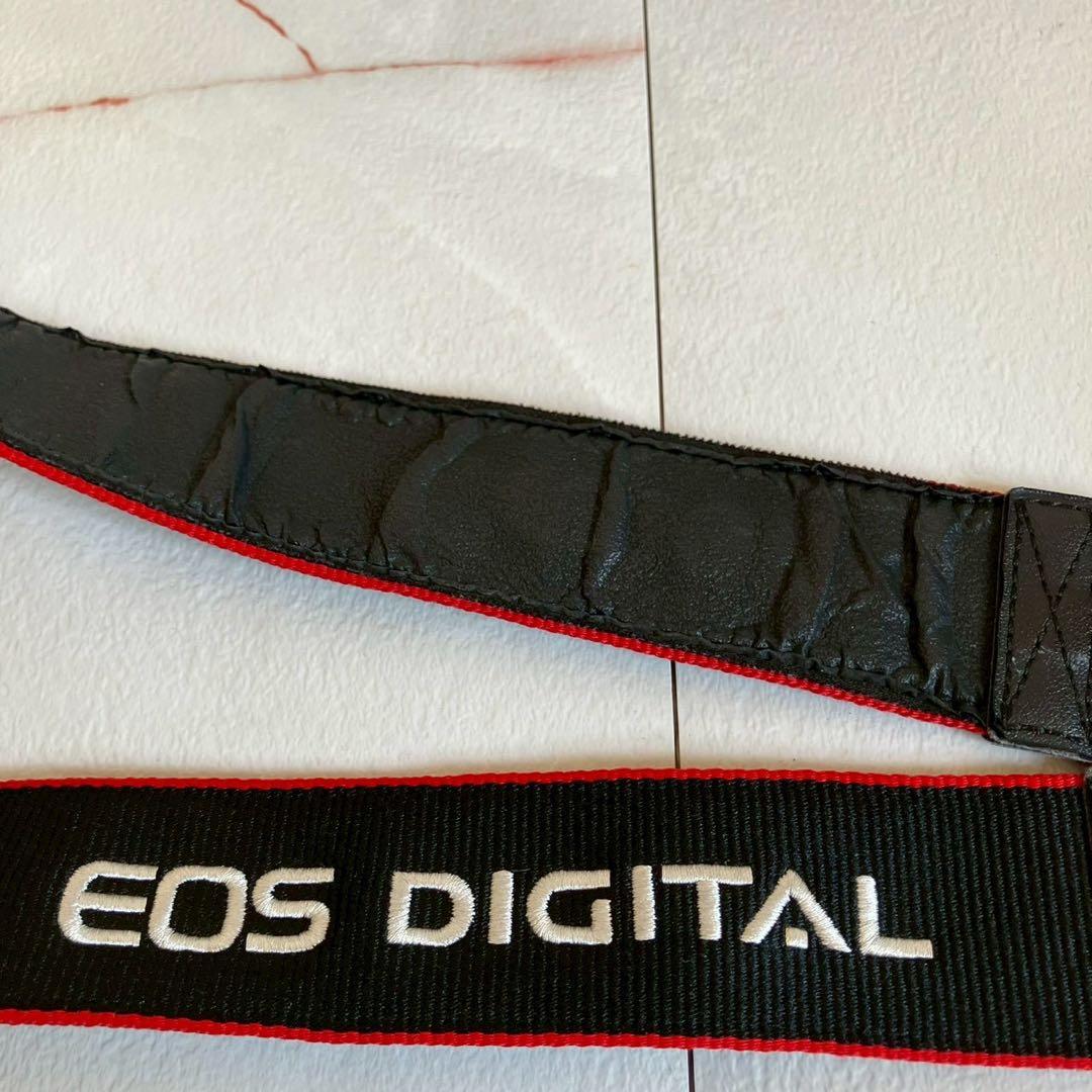 Canon EOS Kiss X7i ダブルズームキット ショット数2312回