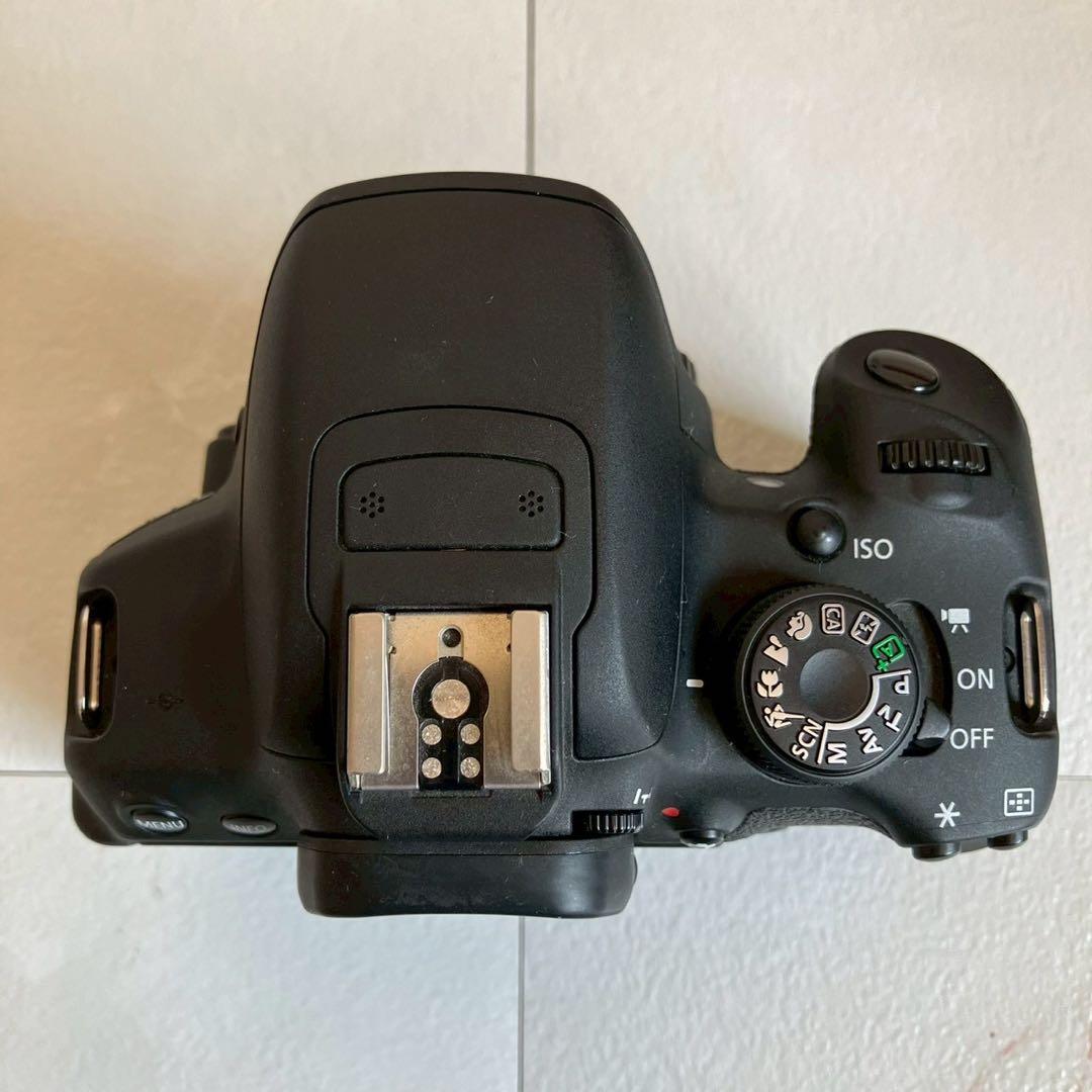 Canon EOS Kiss X7i ダブルズームキット ショット数2312回