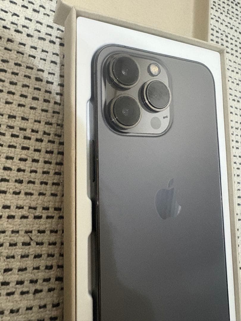 iPhone 13 Pro 256GB SIMフリー　バッテリー100%