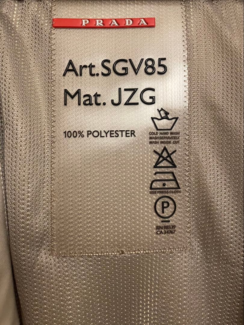 PRADA SPORT SGV85 ゴアテックスブルゾン