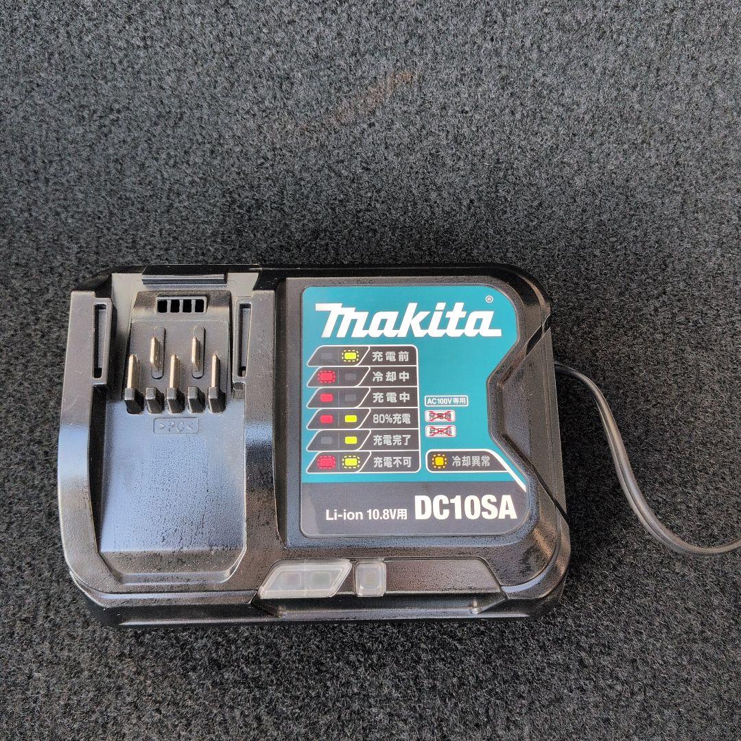 値下げ【美品】Makita 充電式ラジオ付テレビ　TV100