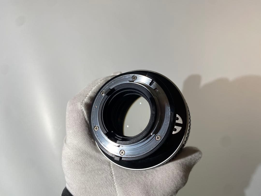 ニコン Nikon Nikkor Ai-s 105mm F1.8 レンズ