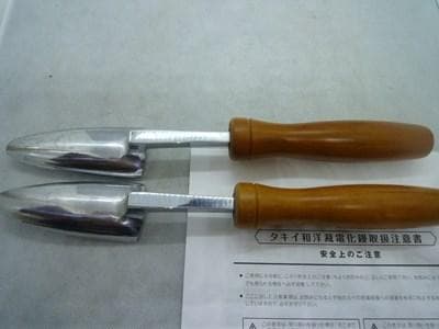 Water lily　タキイ　ランプ付　和裁こて　和裁コテ　鏝２本付