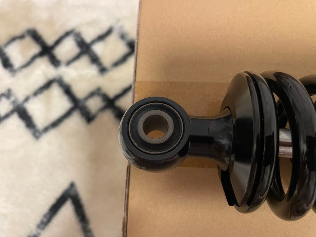 リンパーツ ズーマー リアサスペンション ローダウン