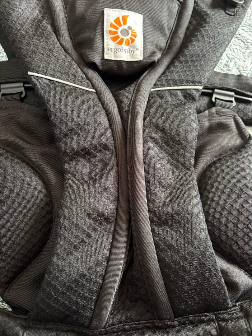 ergobaby OMNI Breeze エルゴベビー オムニブリーズ