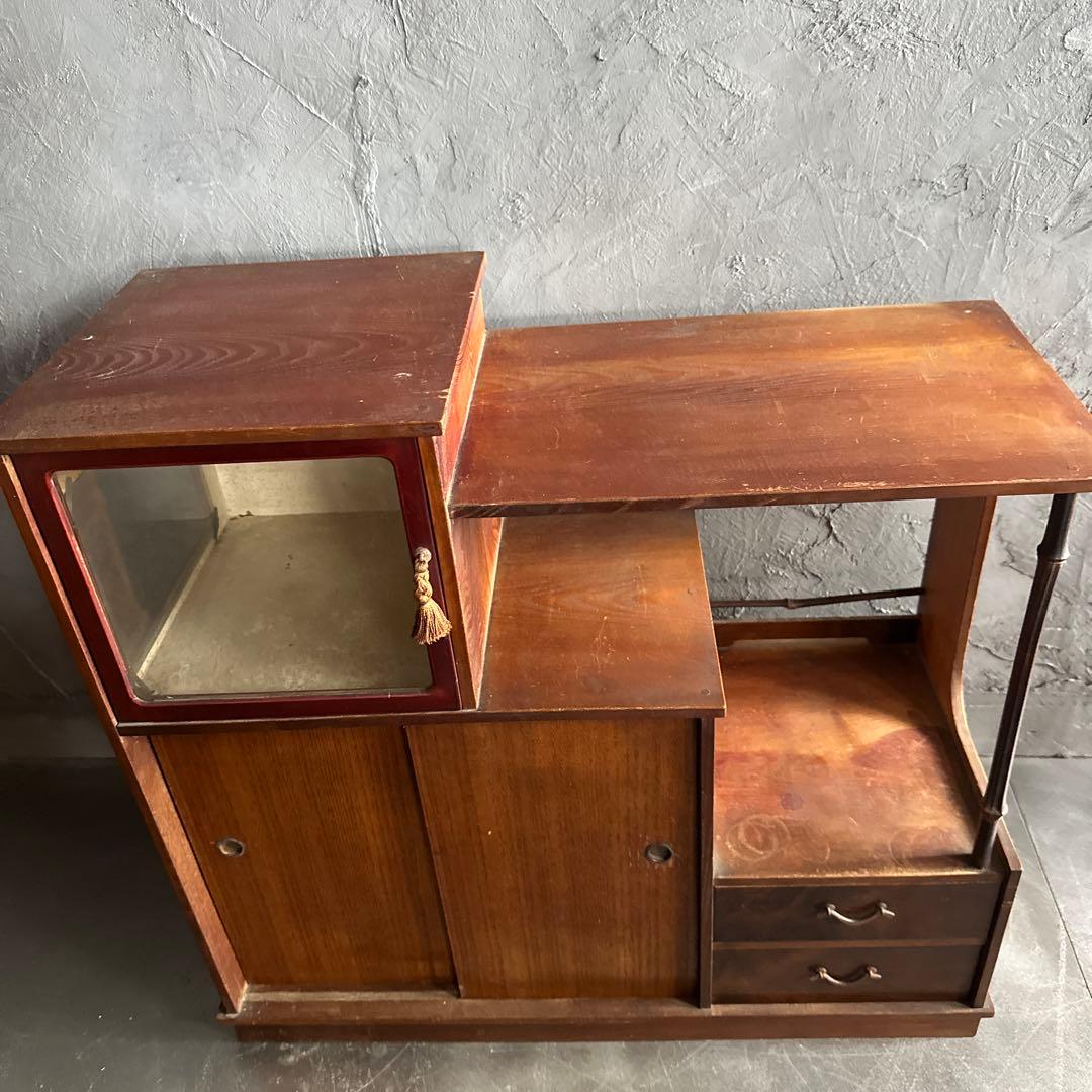 さらに！瞬間お値下げ❣️小さな茶箪笥　古ガラス入っています！ 食器棚などに可愛い