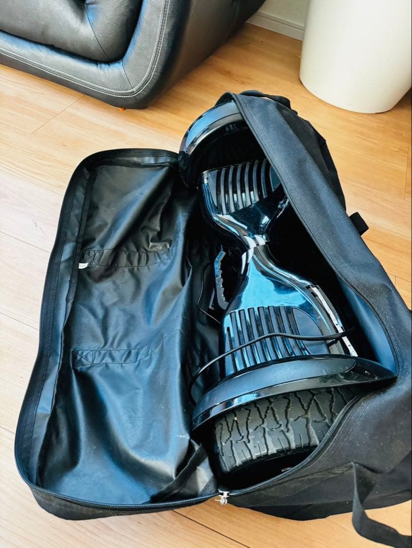 ☆光る・Bluetoothで音楽も☆ 電動スケボー LEDライト付き　ブラック