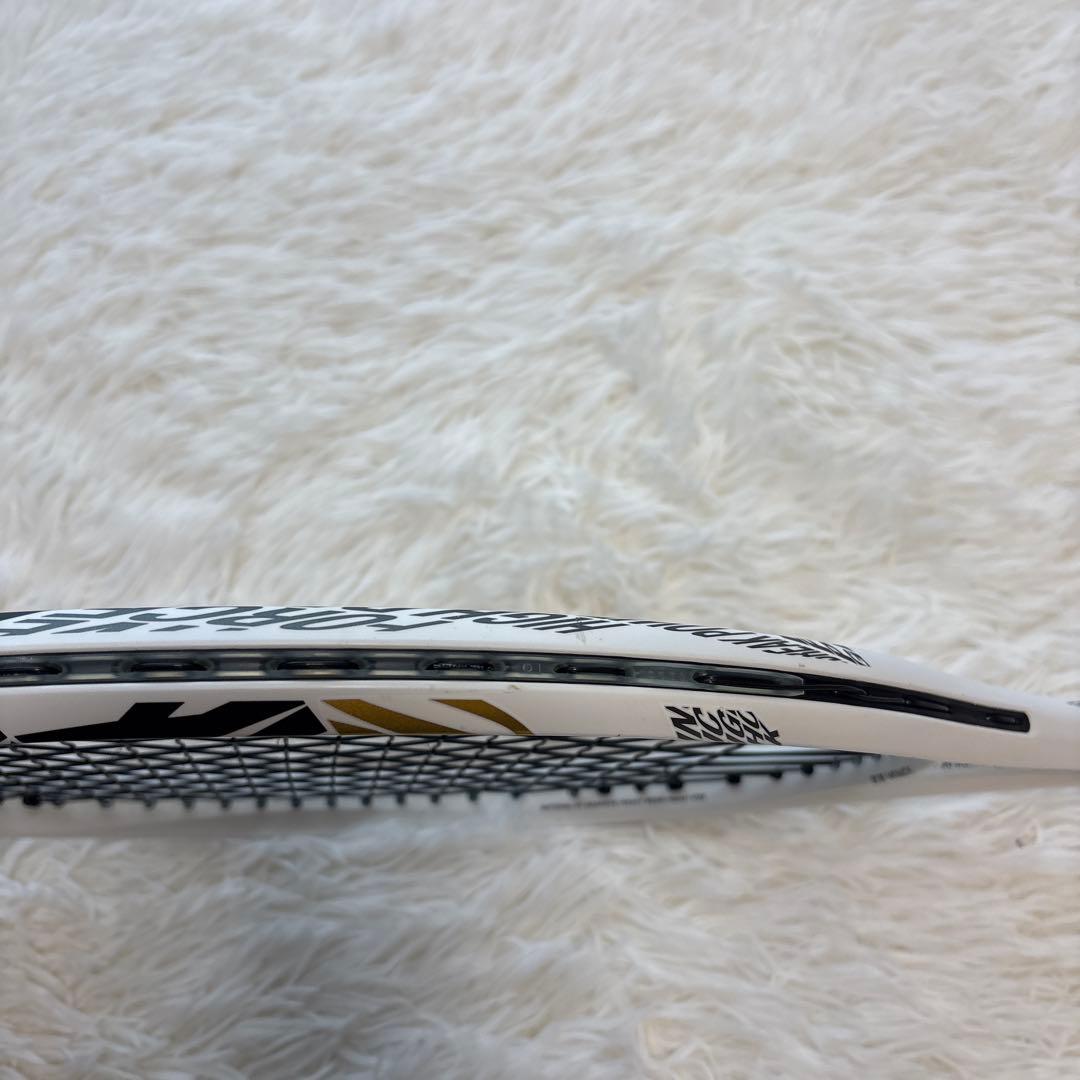 YONEX ソフトテニスラケット　ジオブレイク70V ホワイト　軟式　ヨネックス