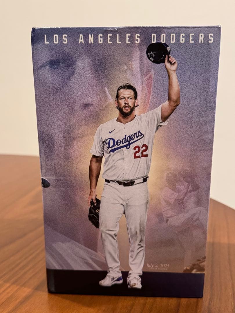 カーショー 3000奪三振 ボブルヘッド➕MVP CAP