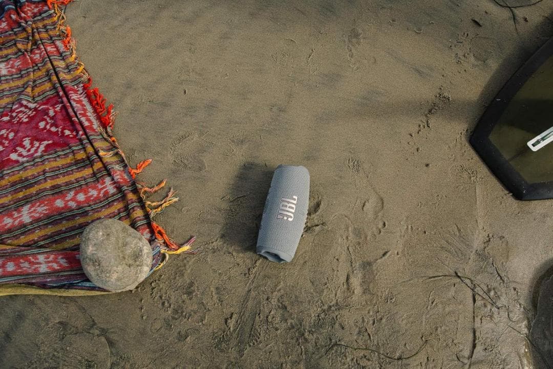 JBL Charge 5 ワイヤレススピーカー グレー