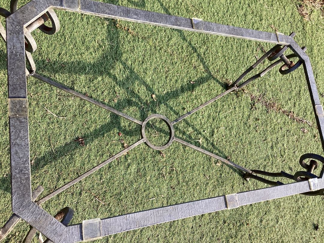 ガラステーブル　長方形　猫足　リビングテーブル　ローテーブル