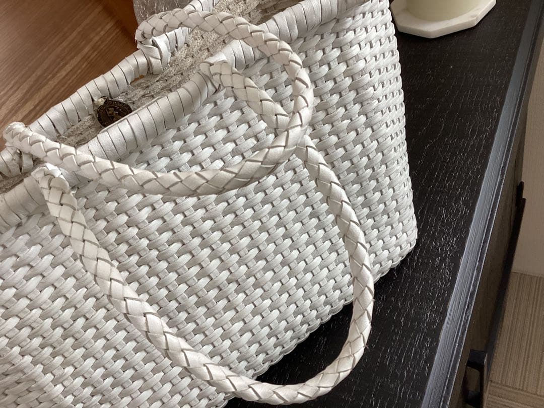 DRAGON DIFFUSION レザーカゴバッグ　白　ホワイト