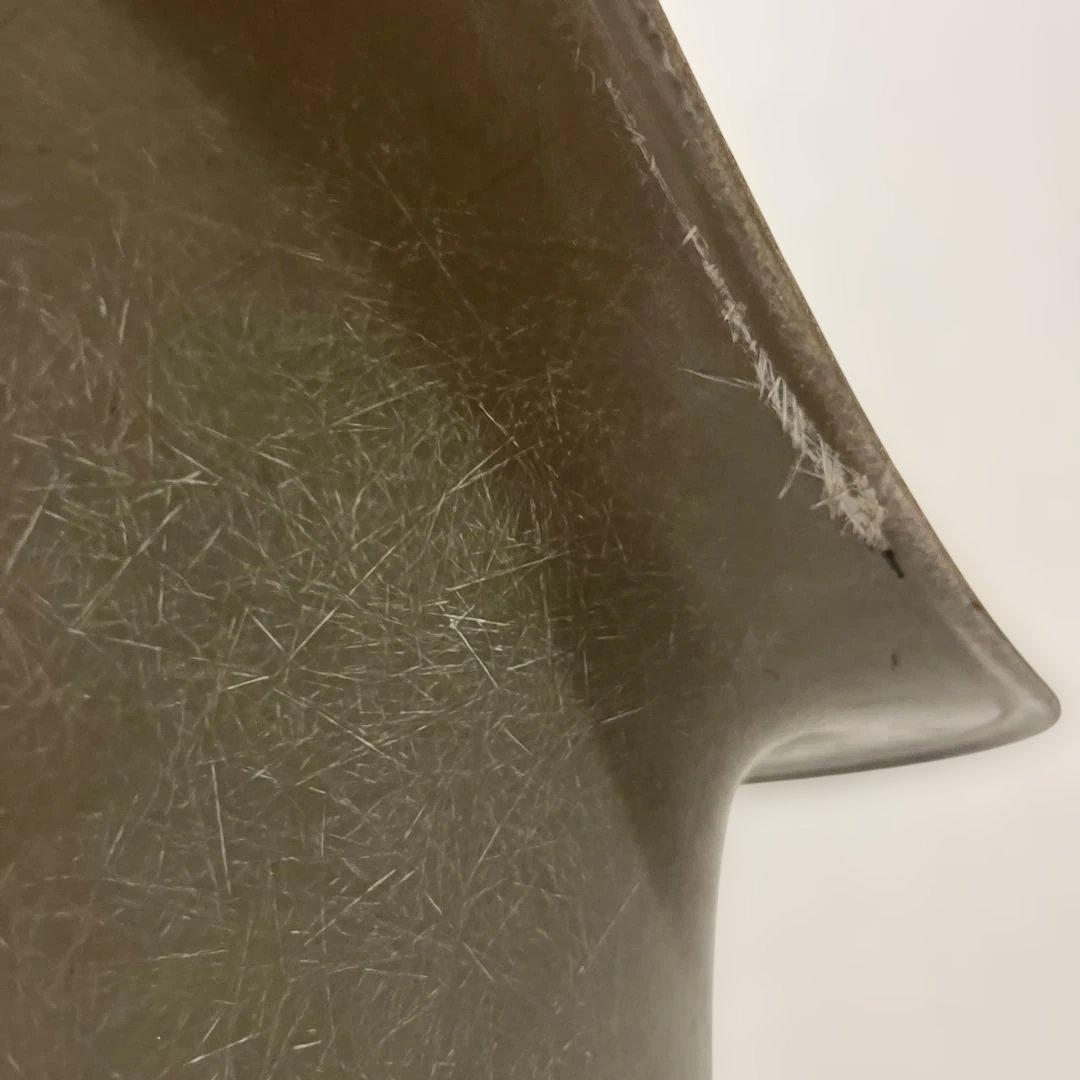 ハーマンミラー イームズ アーム シェルチェア