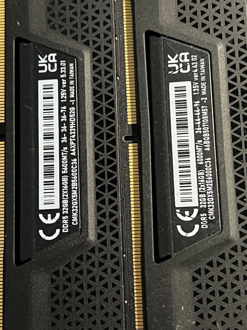 メモリー CORSAIR DDR5 64GB 5600MHz 16GBx4