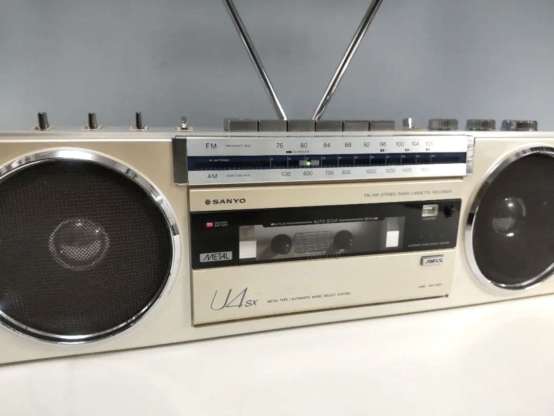 昭和レトロ　SANYO ラジカセ MR-U4SX　ラジオのみ動作