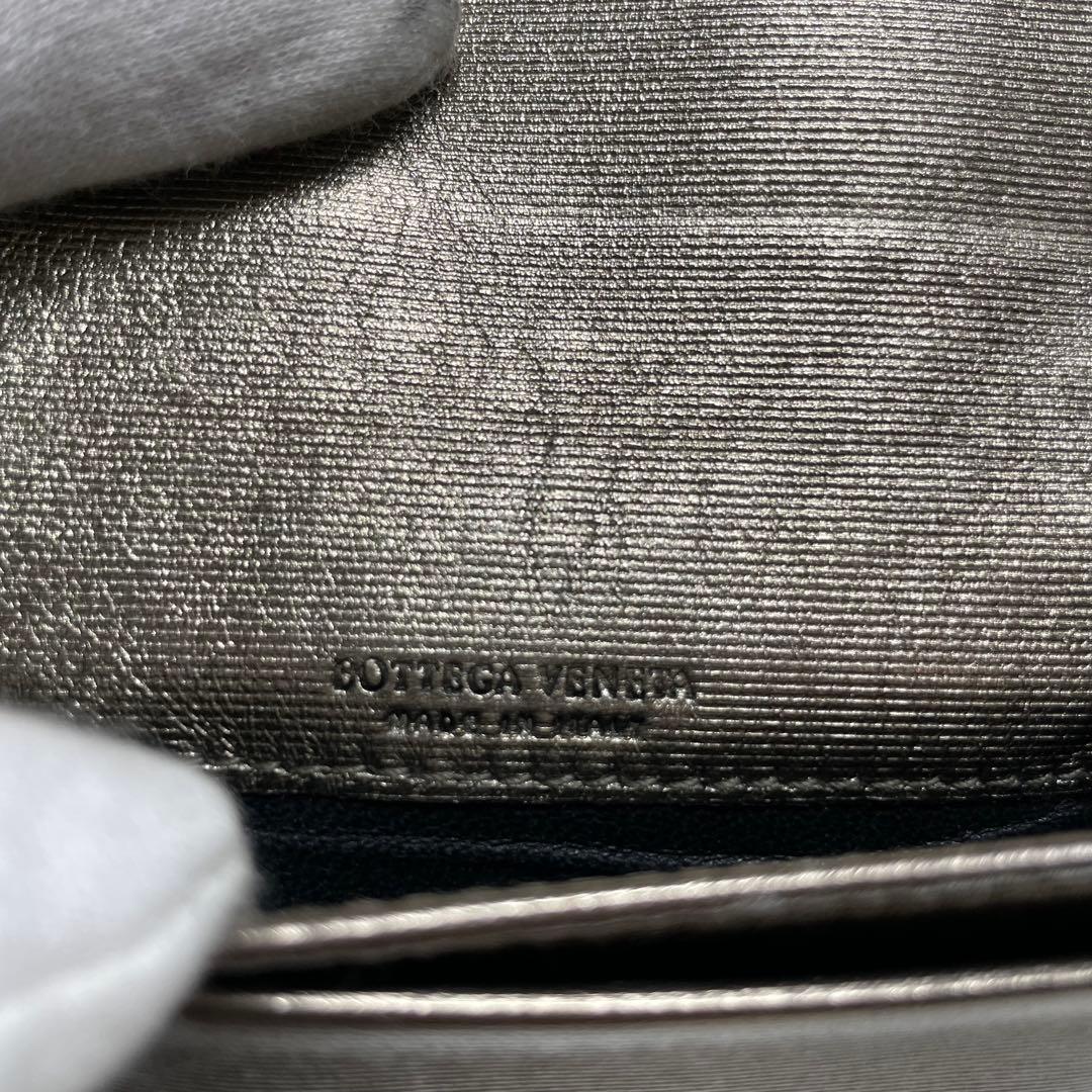 セ*え様 Bottega Veneta ガンメタカラー 名刺入れ