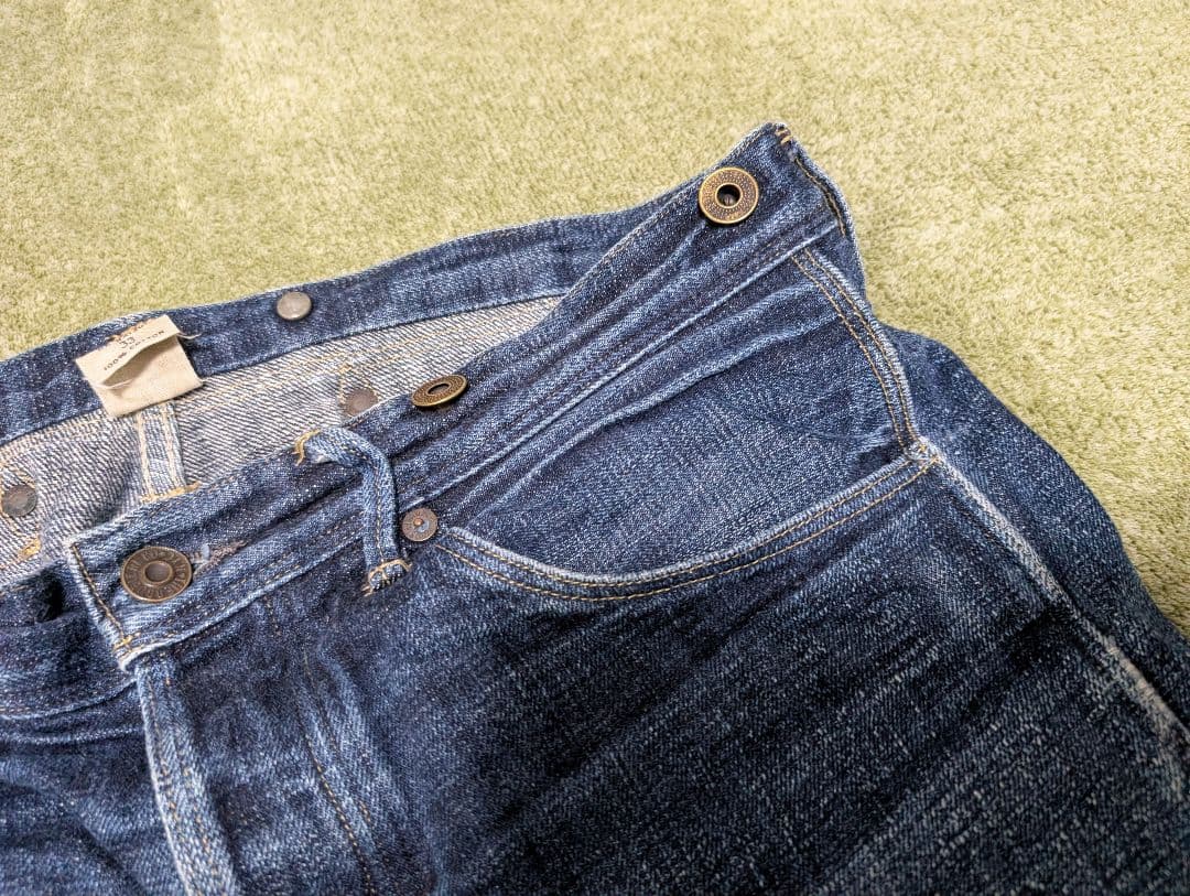 I*様 ダブルアールエル　ダークブルー ストレートデニム フライボタン 33×3