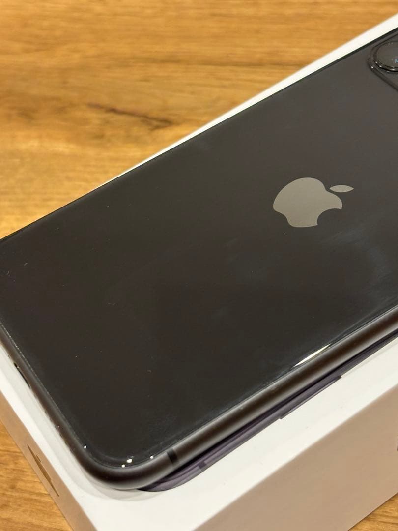 iPhone11 128GBブラック simフリー　本体 箱付き