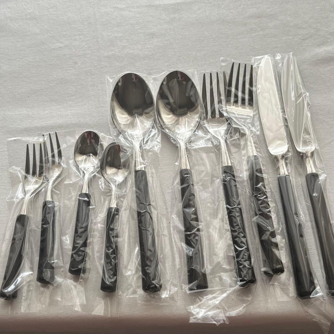 ●未使用品 ジェームズ川田 モールド•パッカーウッド ディナーカトラリー