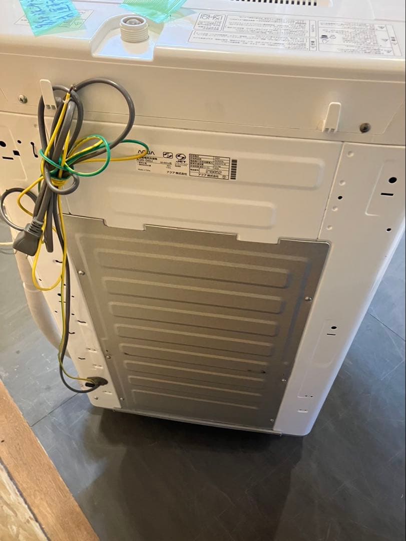 ￼大阪引取限定 縦型洗濯機本体 アクア6.0kg ホワイト
