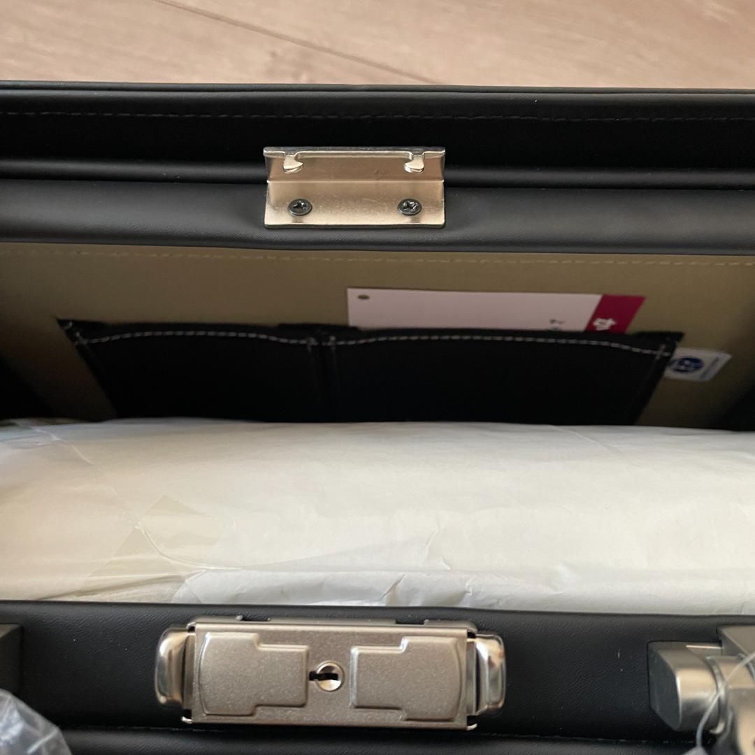 新品 英国調 豊岡製 ミニダレスバッグ 日本製 ショルダーベルト付 ブラック