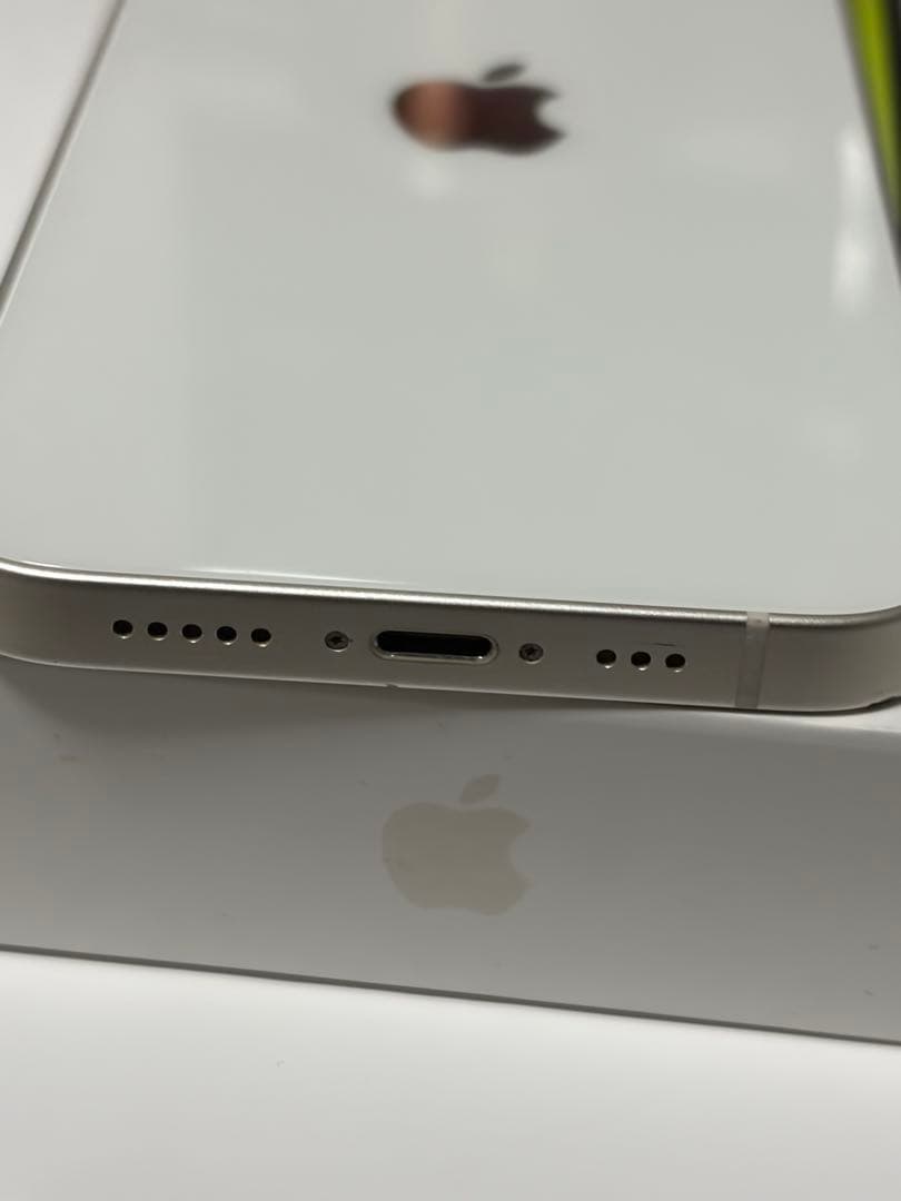 Apple iPhone 14 ホワイト 本体