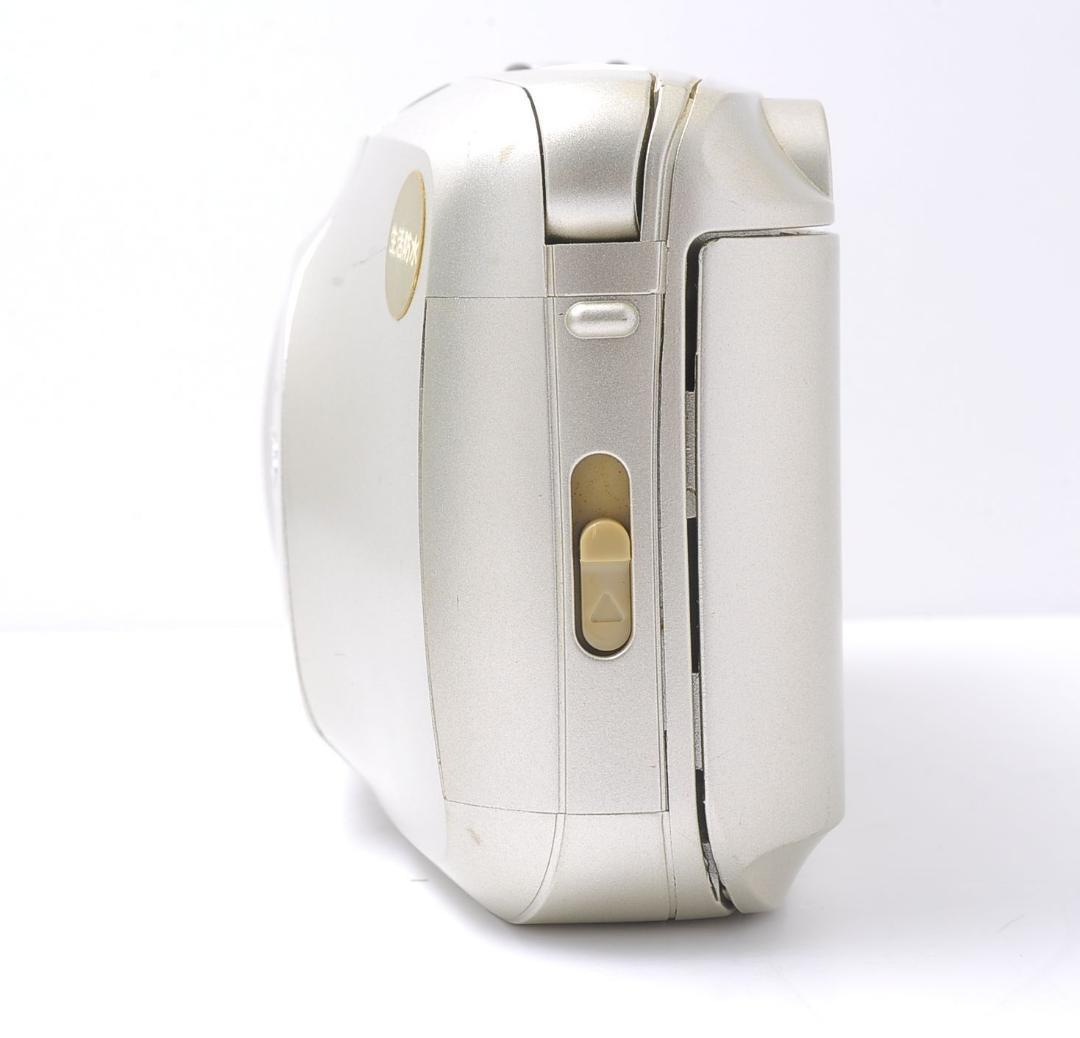 OLYMPUS μ ZOOM 70 DELUXE 防滴 動作品 コンパクトカメラ