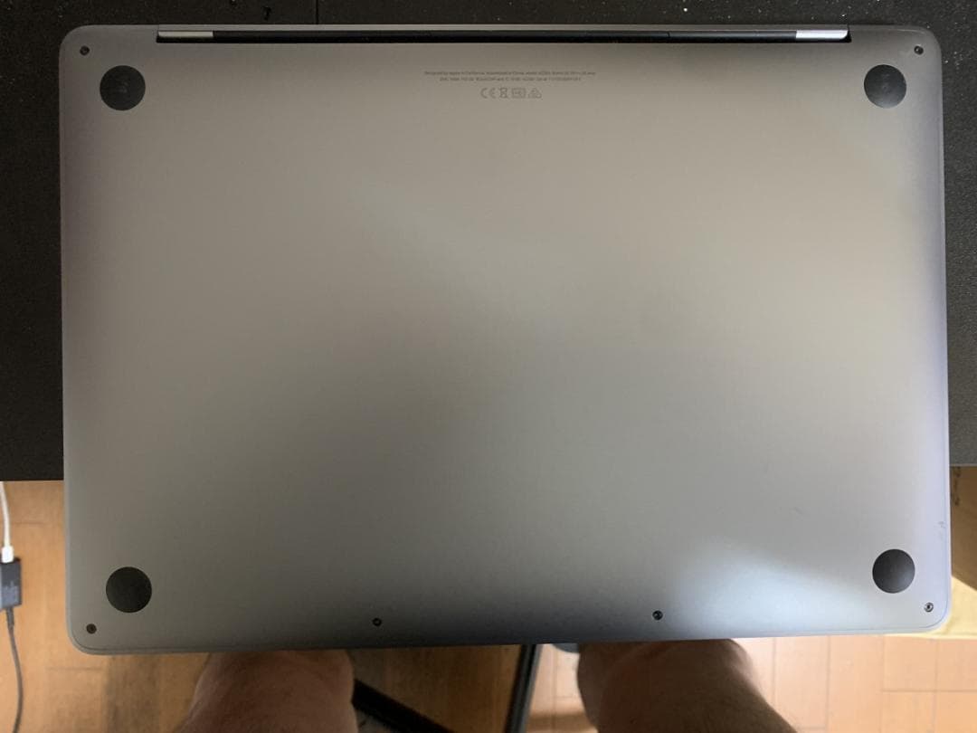 極美品 MacBook Pro A2289 2020 i5/8GB/256GB