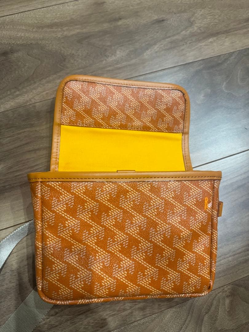 【美品】レザレクションウエストポーチアイクス No.2 Resurrection