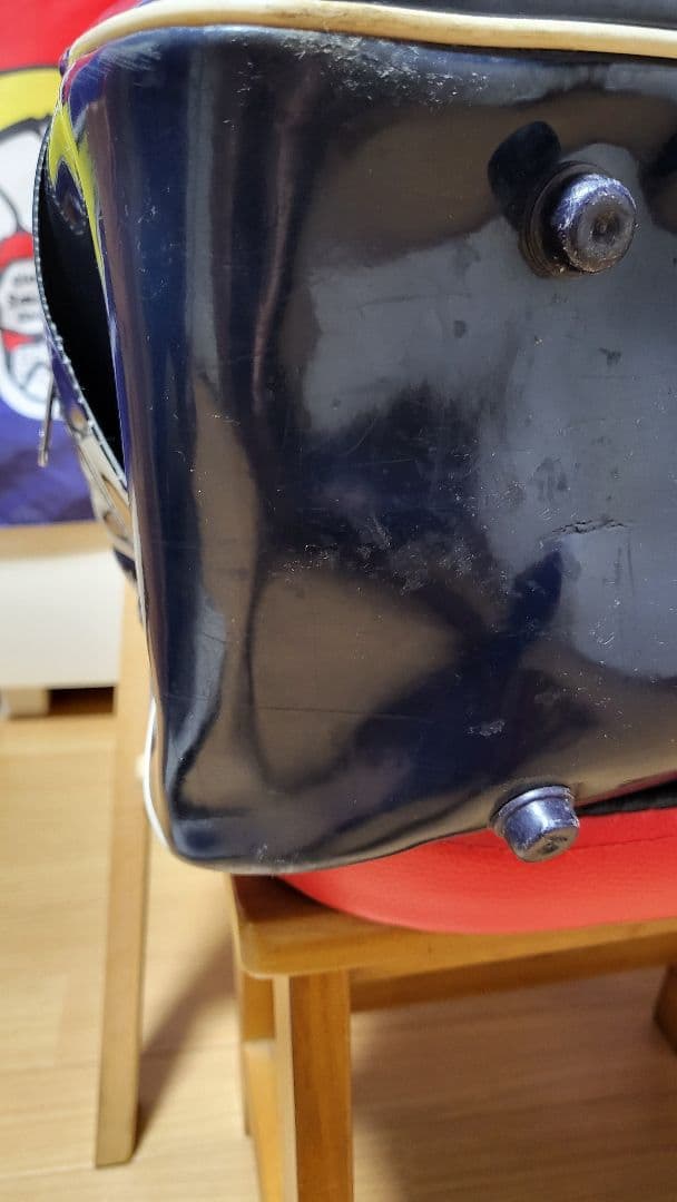 adidas エナメルボストンバック　紺色　ユーズド品