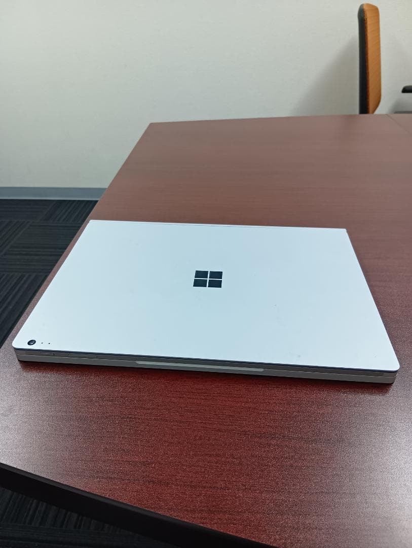 Windowsノート本体 Microsoft Surface Book 2