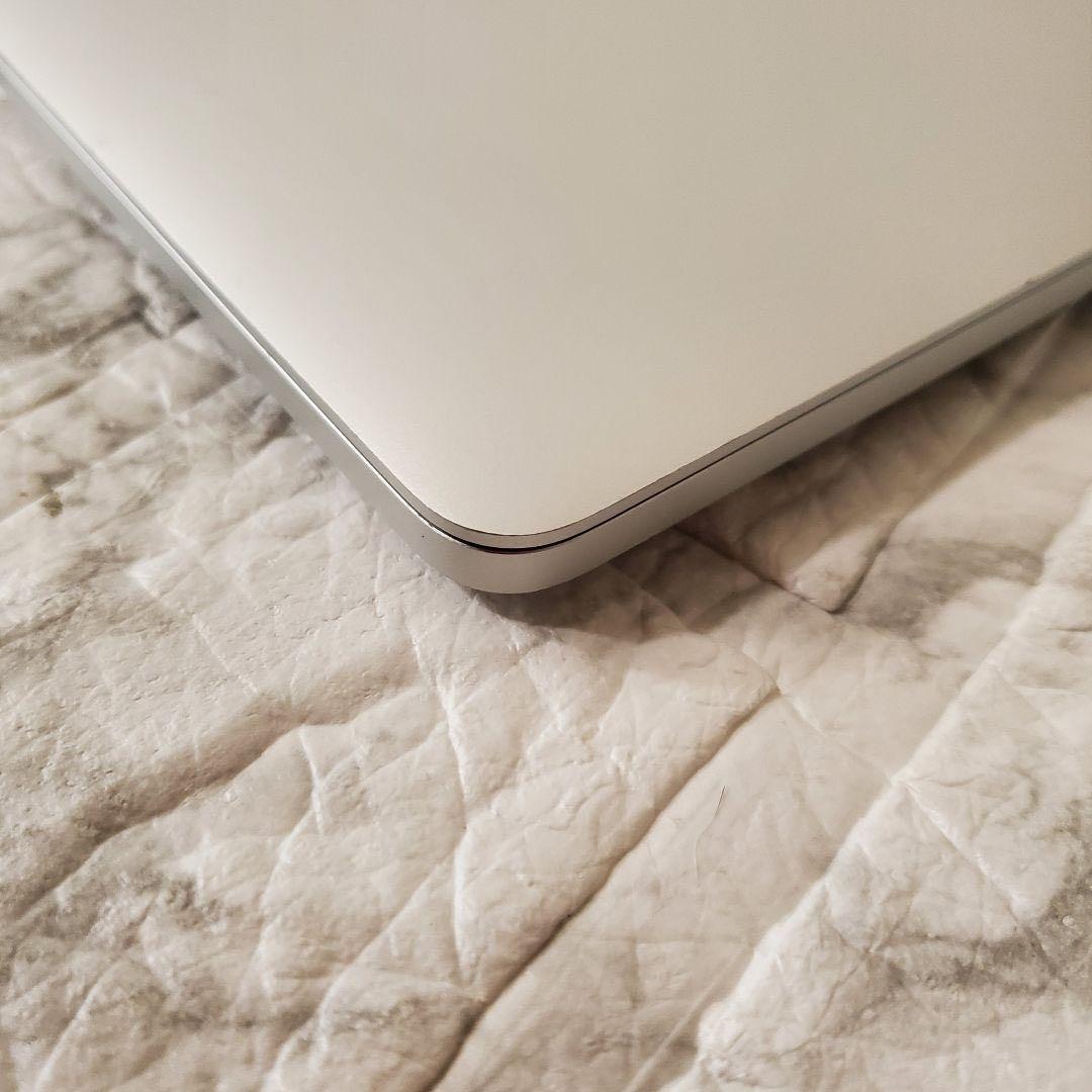 MacBook Pro 13インチ 2019 i5 8GB 128GB シルバー