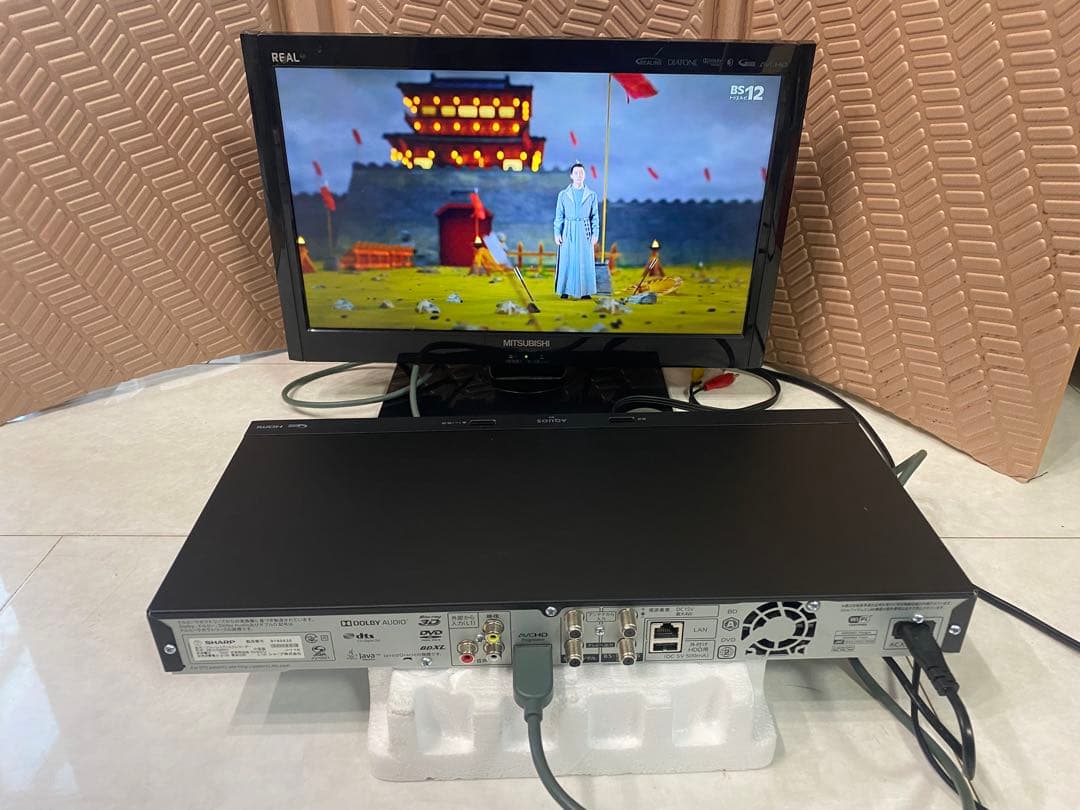 SHARP ブルーレイレコーダー 2B-C10BW1 2019年製